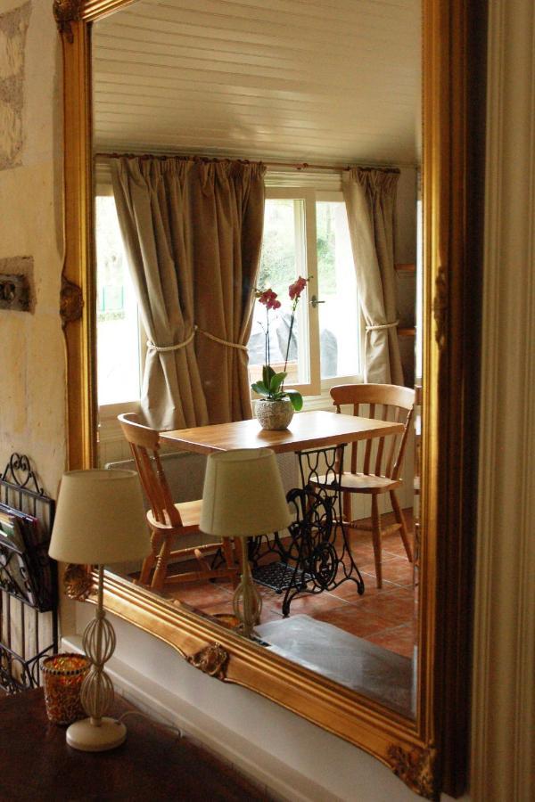 Bed and Breakfast Le Logis Du Pressoir Chambre D'Hotes Bed & Breakfast In Beautiful 18Th Century Estate In The Heart Of The Loire Valley With Heated Pool And Extensive Grounds Les Bois-d'Anjou Exterior foto